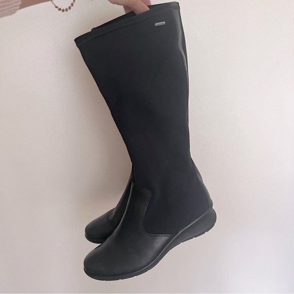 Sz 38 ECCO Women's Babett 15 Tall GTX Boot (US 7/7.5) - Picture 13 of 16